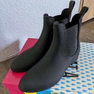 Black Rain Boots